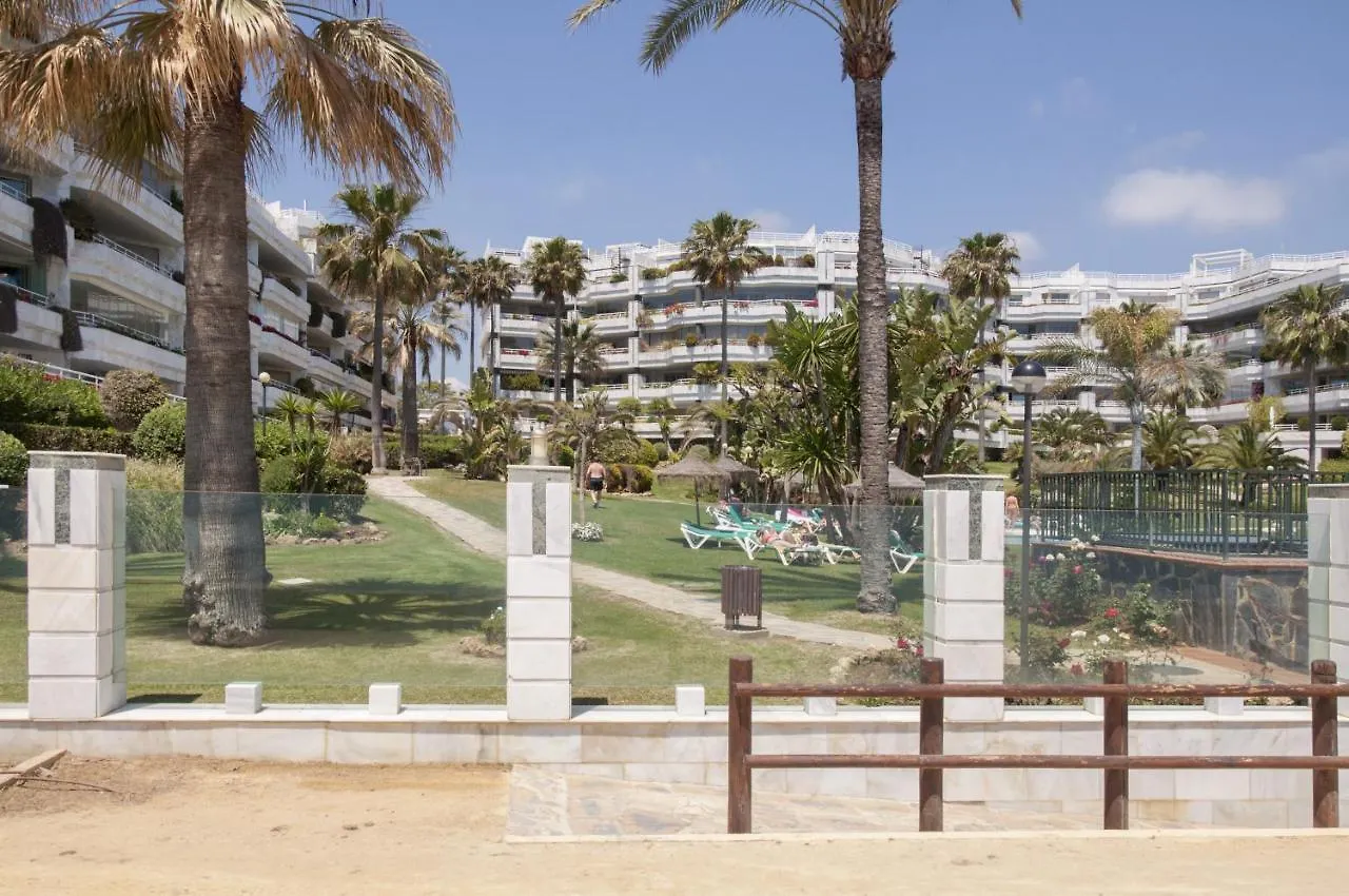 Coral Esmeralda Beach Apartment 2 Bedrooms Marbella 0*,
