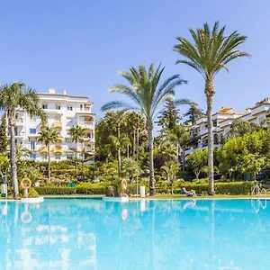 Apartamento Cozy In Golden Mile, Marbella