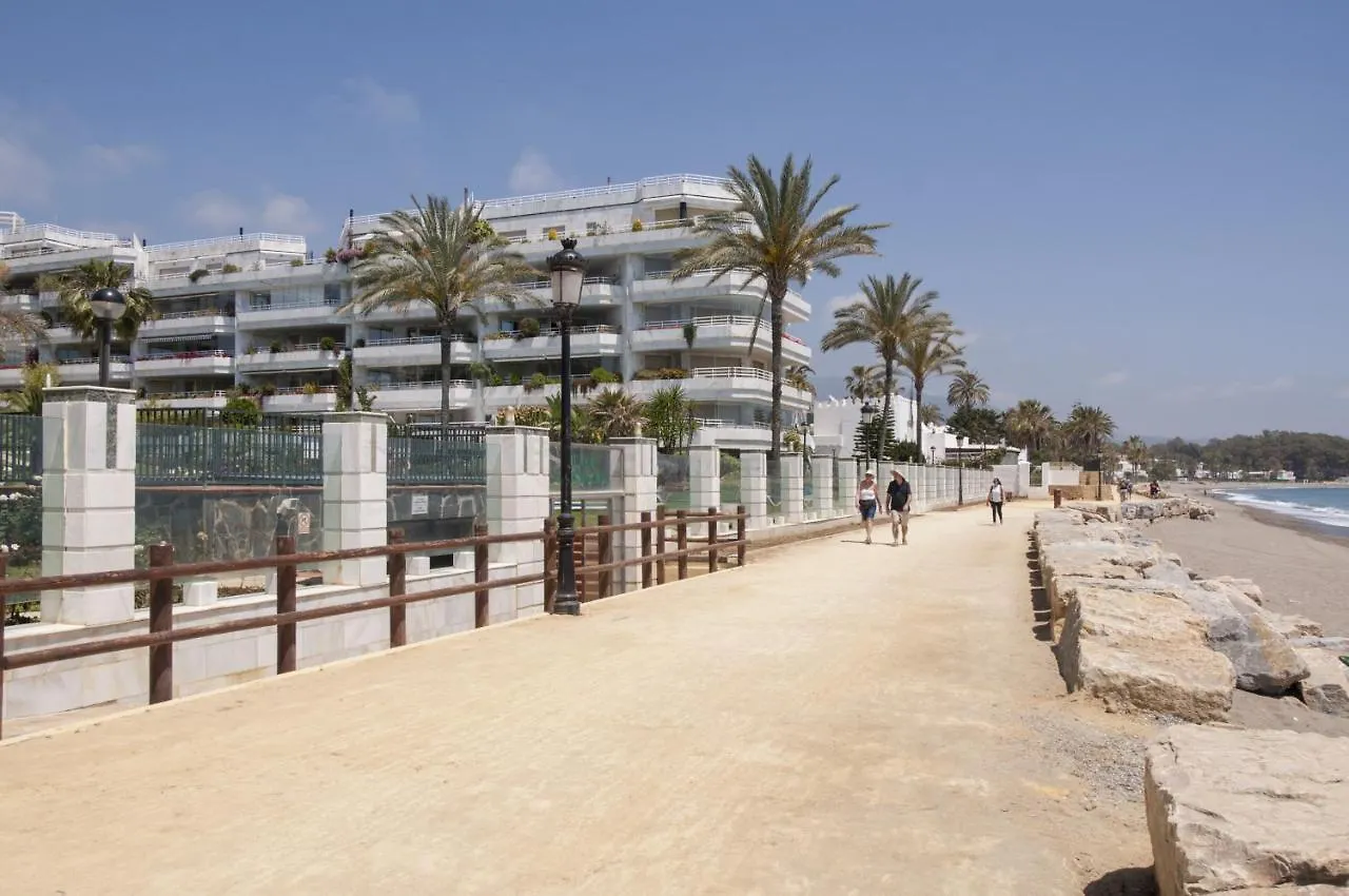 Coral Esmeralda Beach Apartment 2 Bedrooms contacts